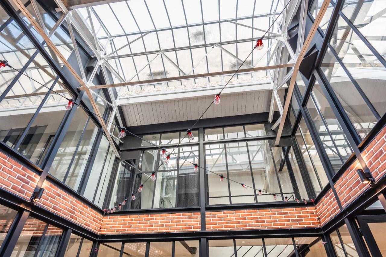 Fantastic Architect Loft For 10 Guests Near Metro Apartment